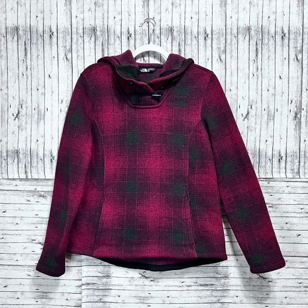 The North Face Crescent Hooded Pullover